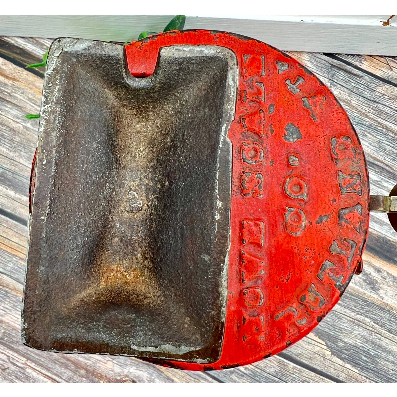 Antique Howe Scale Co. Red Split Tail Cast Iron and Brass Balance Scale