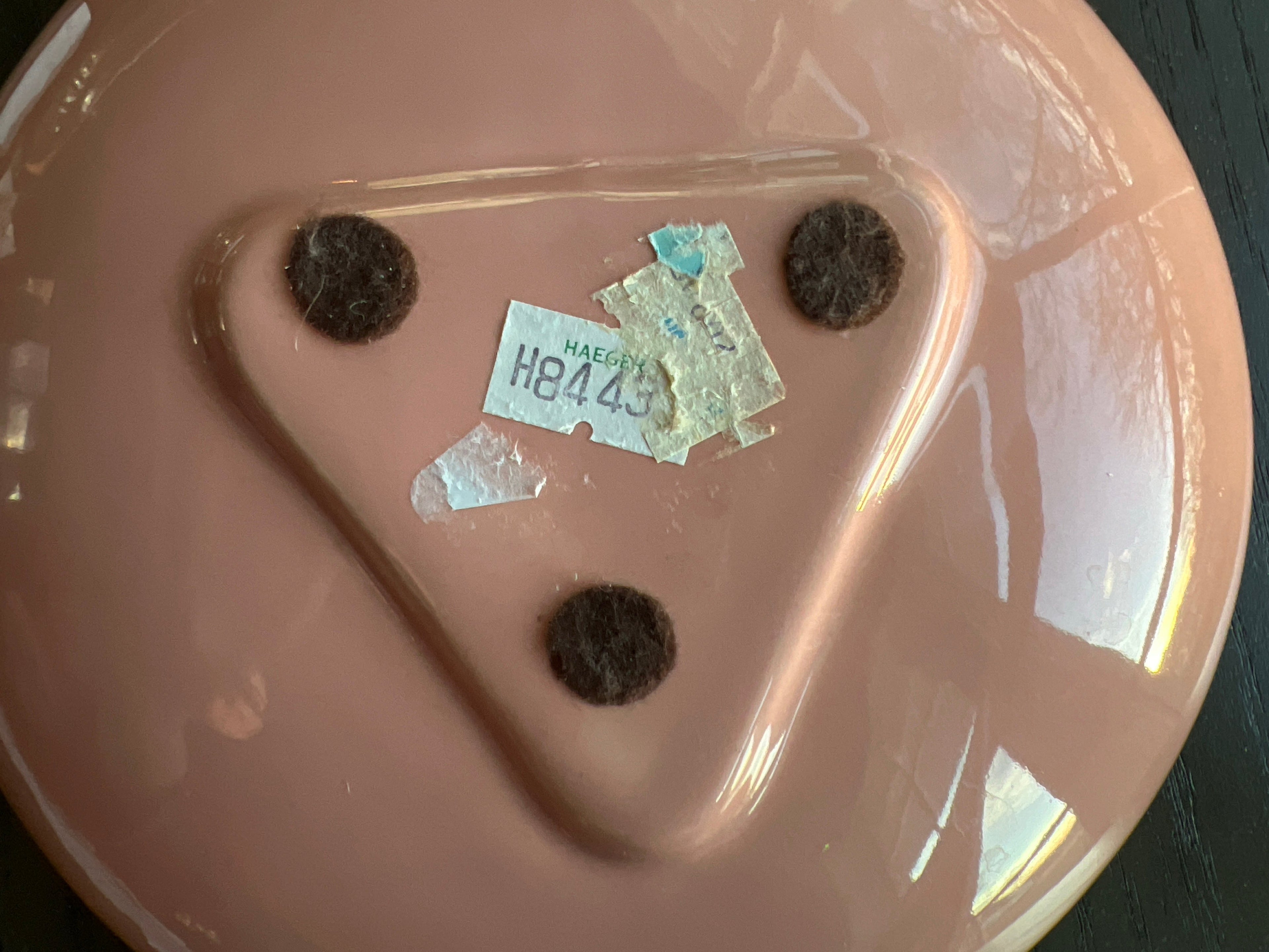 Bottom view of vintage Haeger pink tri-footed planter bowl, H8443, mid-century modern.