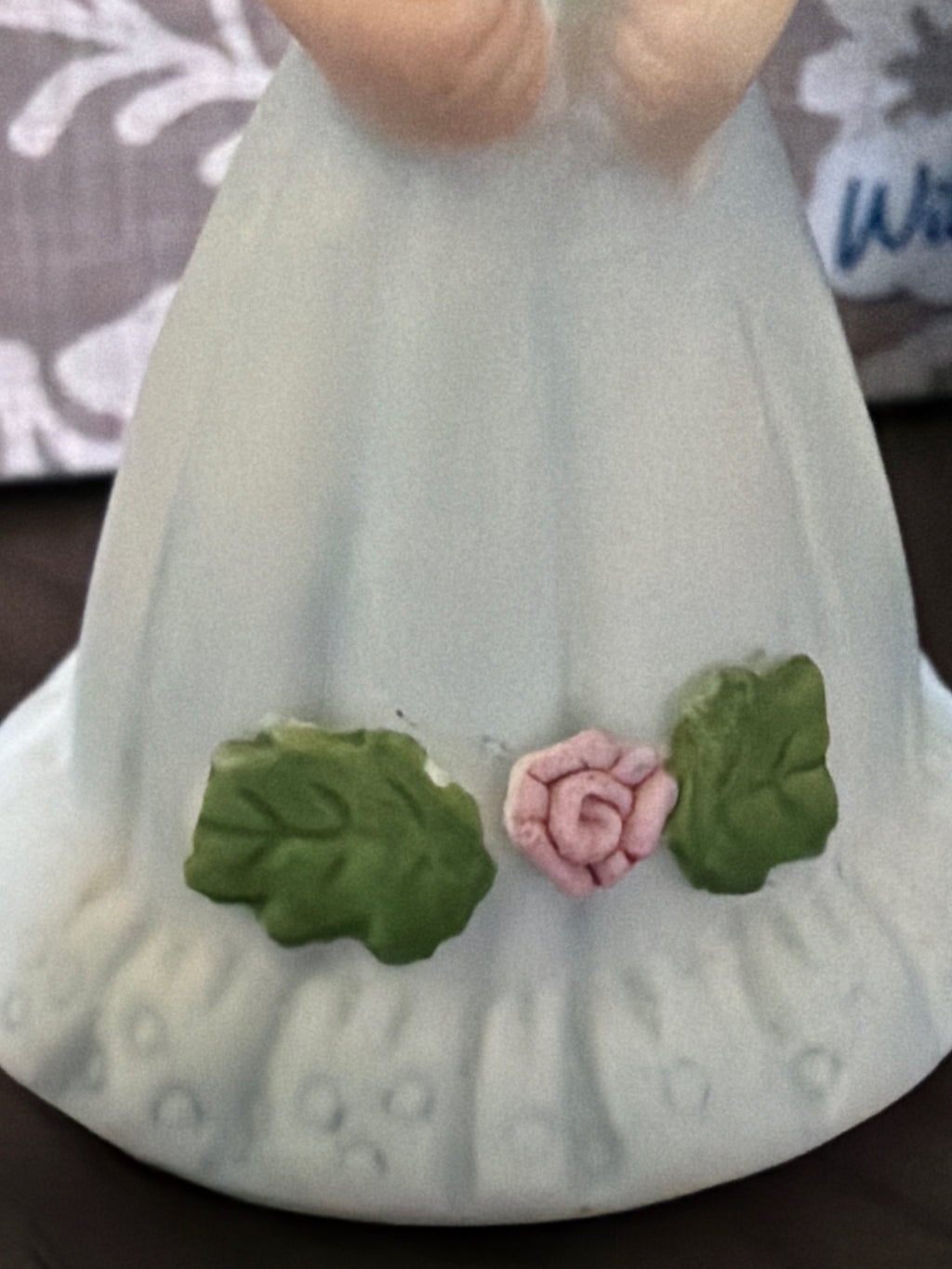 Base of Enesco Growing Up Birthday Girls age 2 porcelain figurine, showing the purple stamp with 1981 copyright and Made in Sri Lanka text. - Photo 1