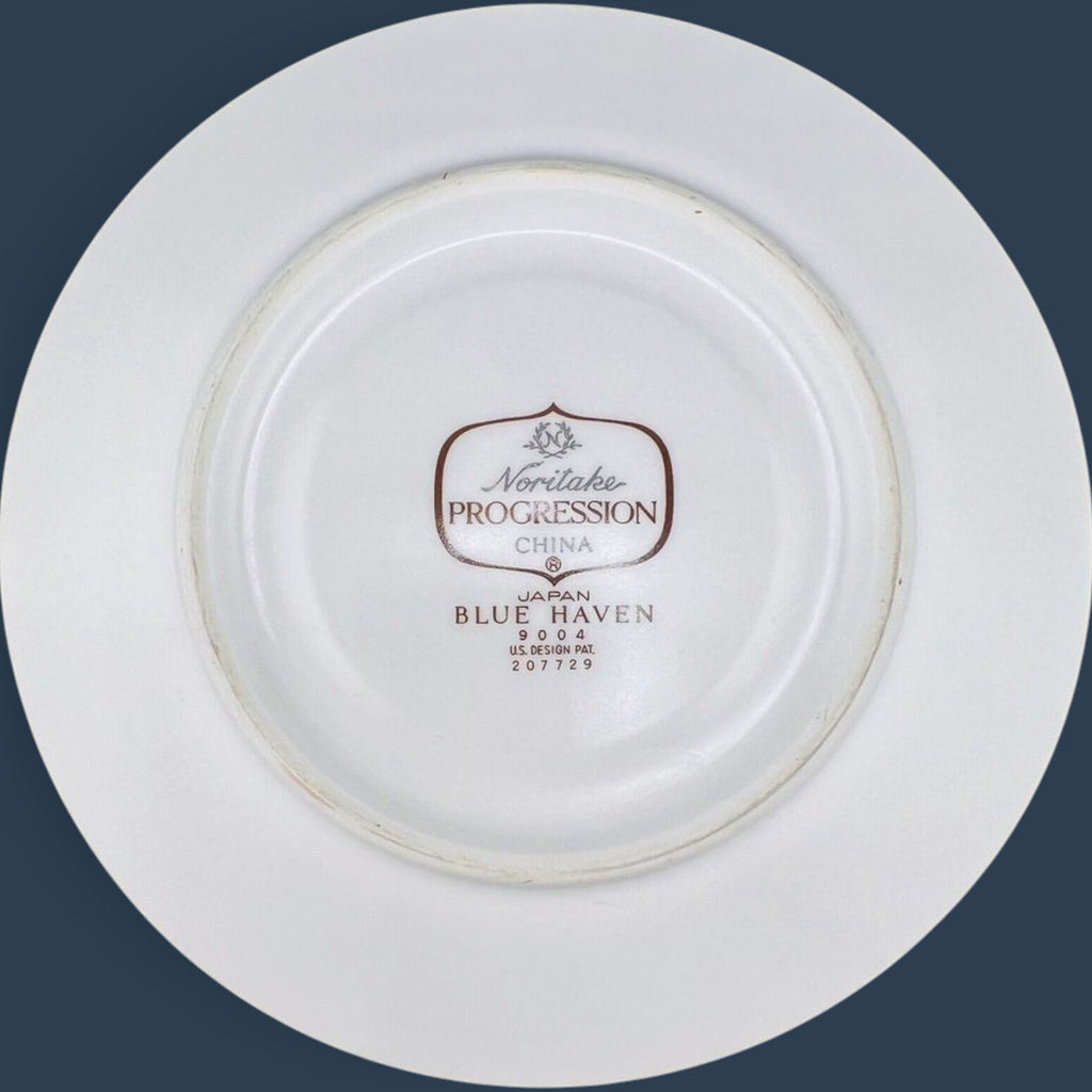 Vintage Noritake Progression Blue Haven cup and saucer set featuring a slate blue mid-century modern floral pattern. - Photo 4