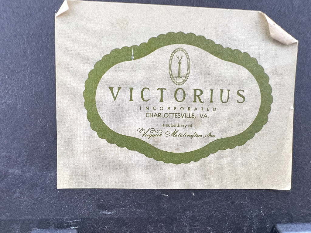 Angelica Little American 3.5 x 5.5 in vintage print with certificate of authenticity, packaging shows VICTORIUS logo