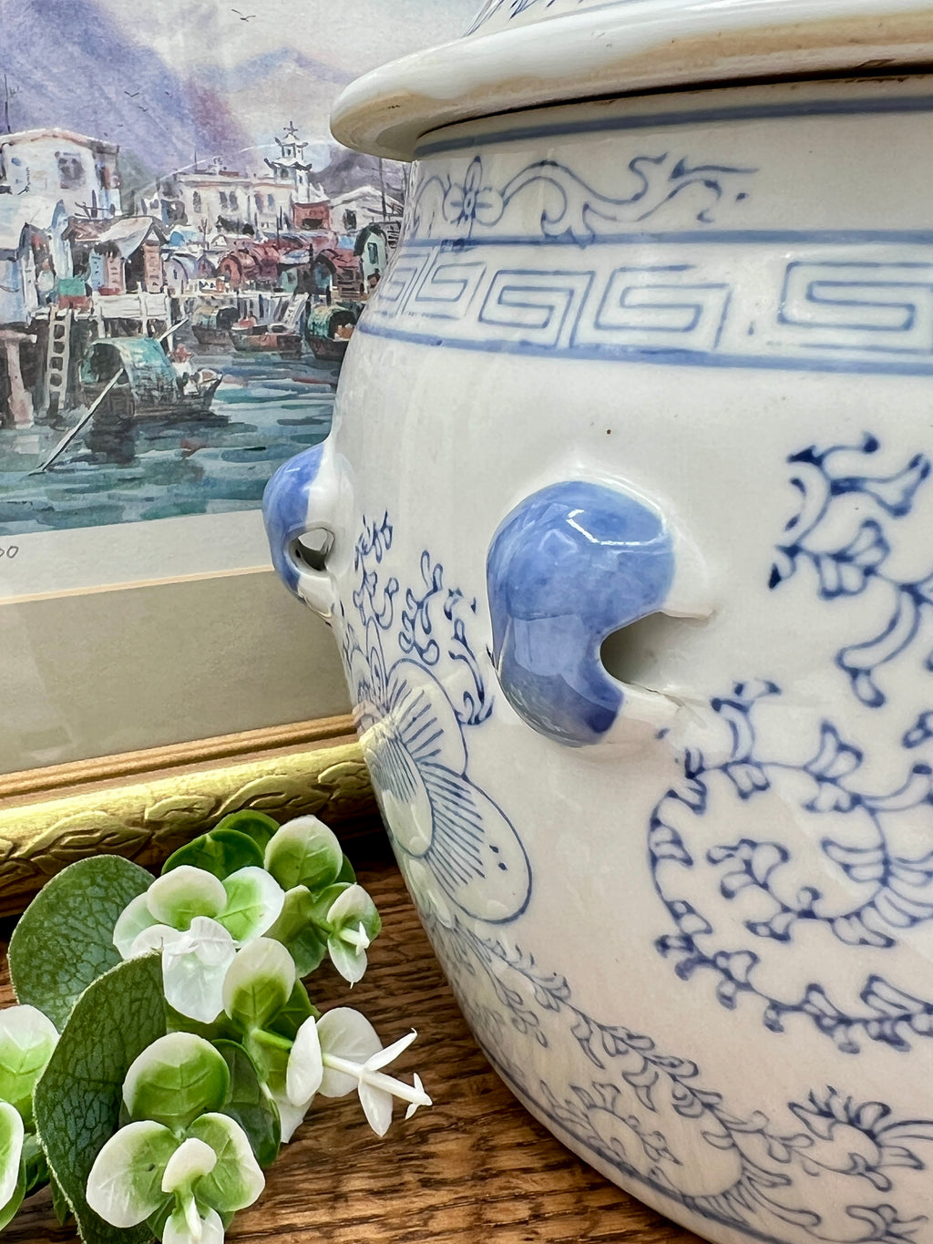 Antique Chinese Blue and White Chinoiserie Ginger Jar with Foo Dog Lid