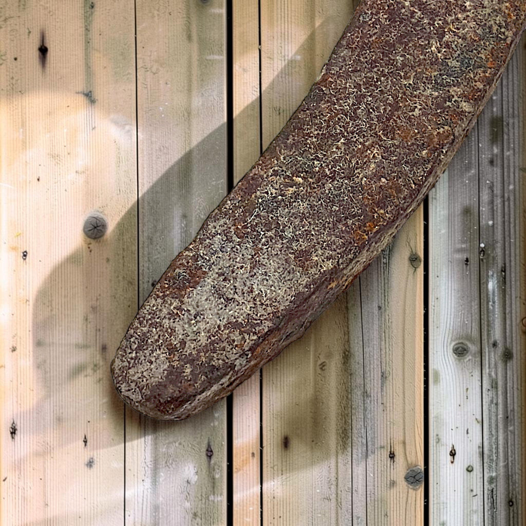 Antique authentic rusted iron horseshoe with heavy weathered patina and nail holes - Photo 7