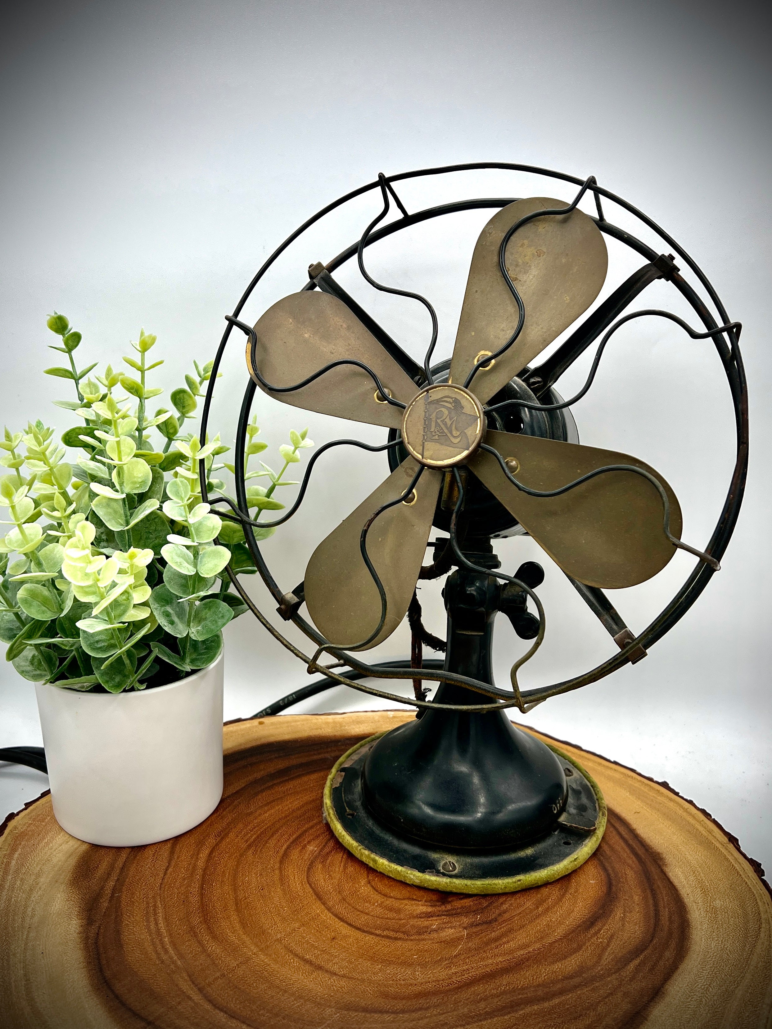 ATQ Robbins & Myers Oscillating Desk Fan Art Deco Style