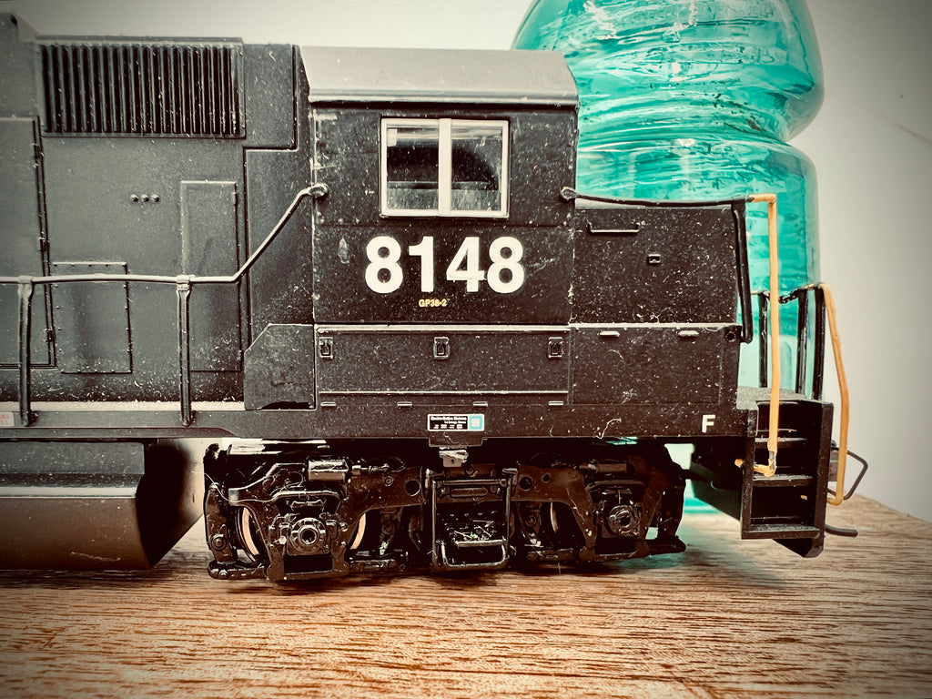 Bachmann Penn Central Locomotive #8148