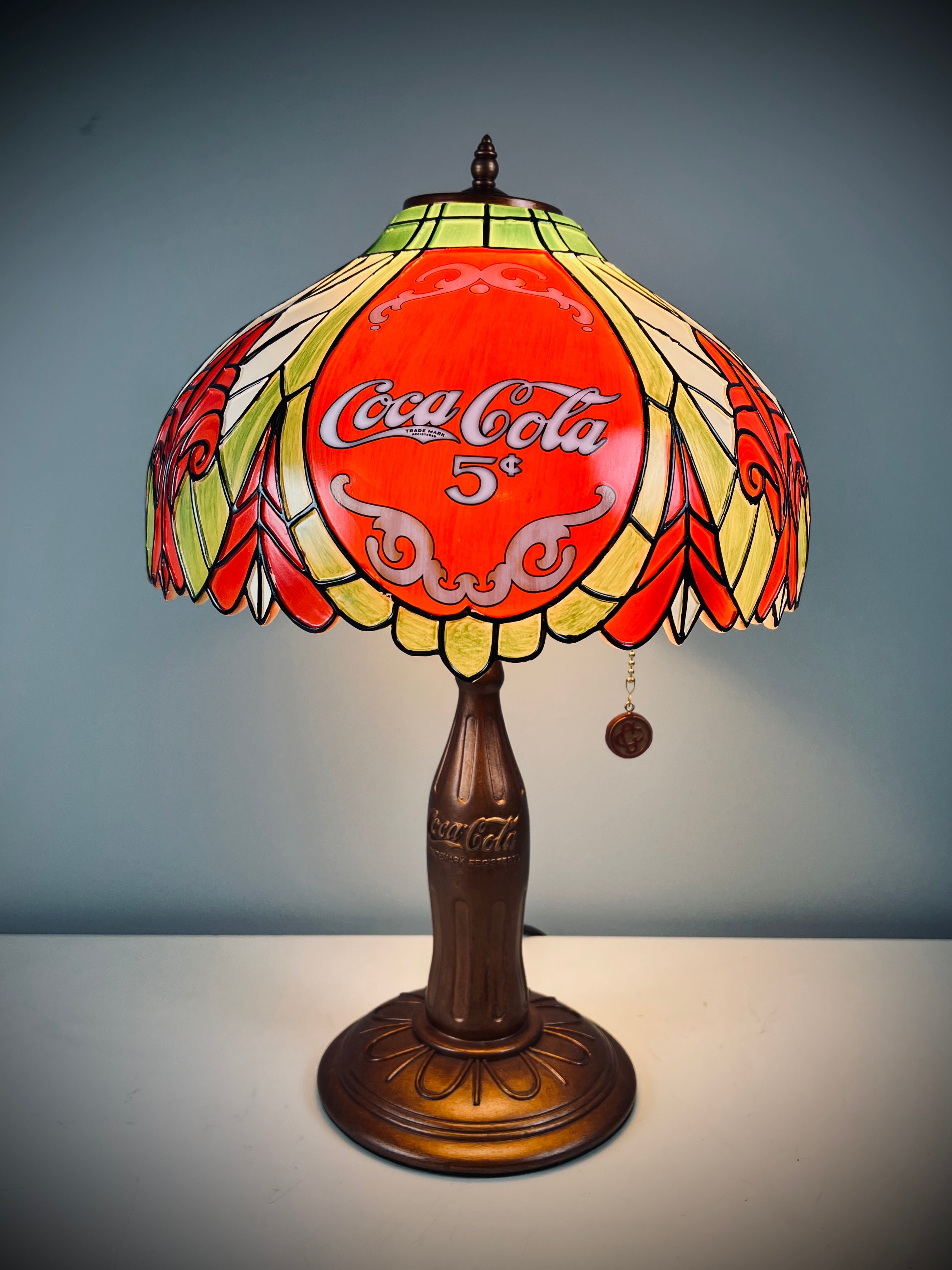 Bradford Exchange 2018 Limited Edition Coca-Cola Lamp