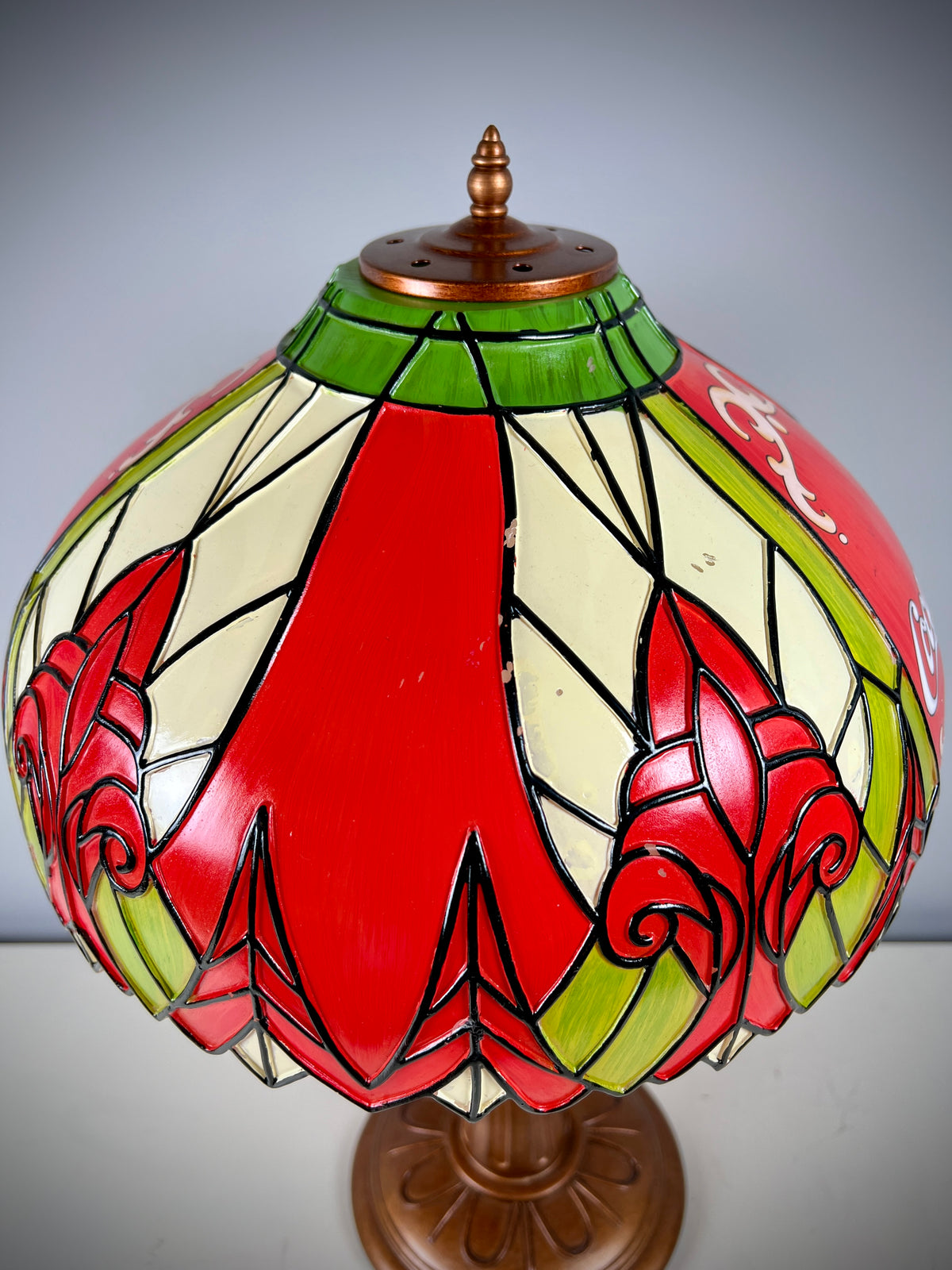 Bradford Exchange 2018 Limited Edition Coca-Cola Lamp