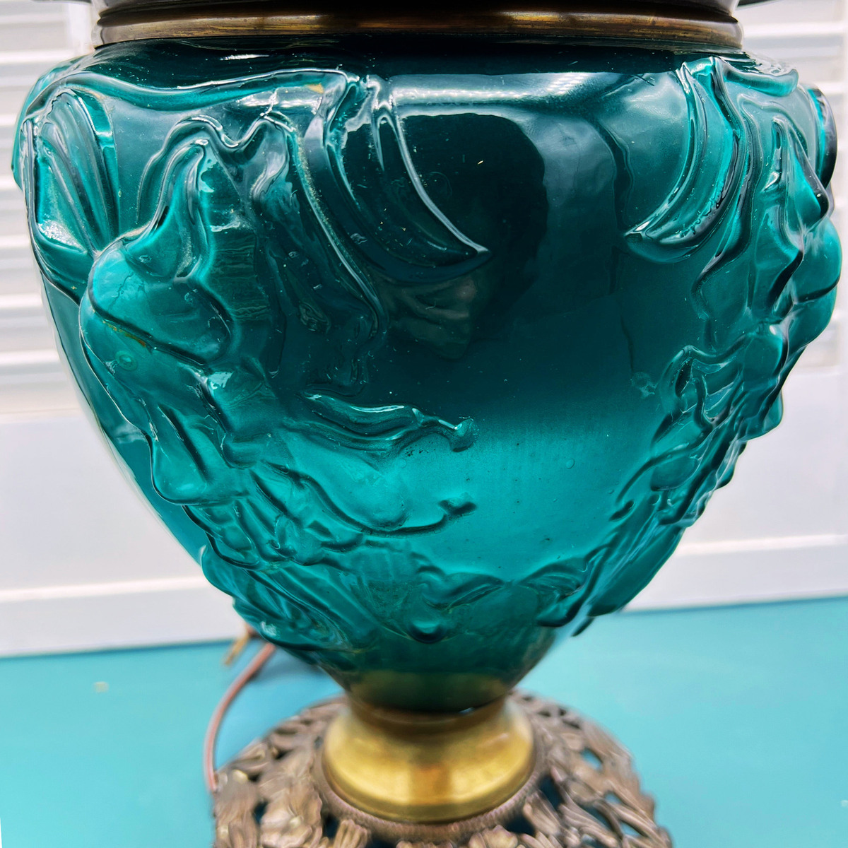Antique Oil Lamp – Converted Oil Lamp with Emerald Green Glass & Hand-Painted Lily