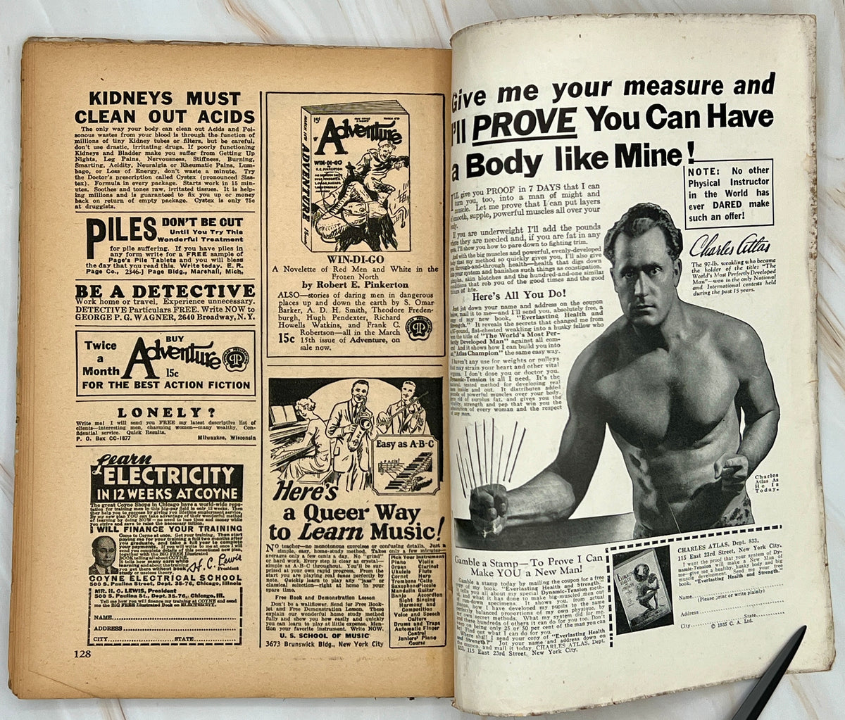 Dime Detective Magazine (March 15, 1935)