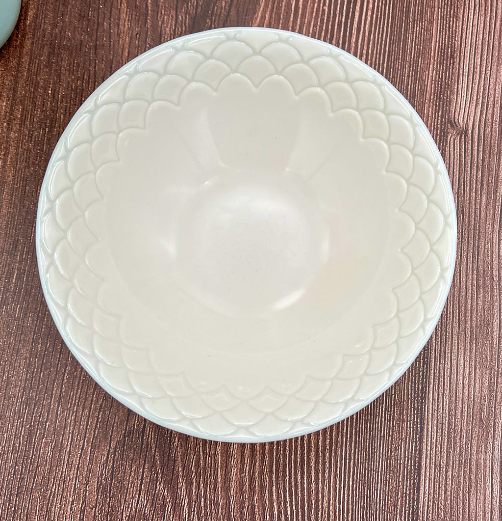 Elegant 24 Piece Arcopal Romane Dinnerware Set - Scalloped Opal Ivory Design