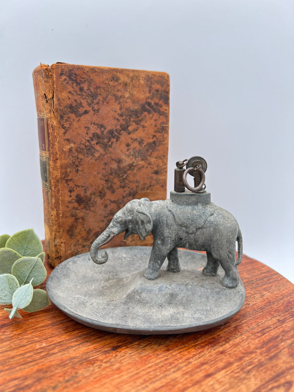 Elephant Lighter & Ashtray