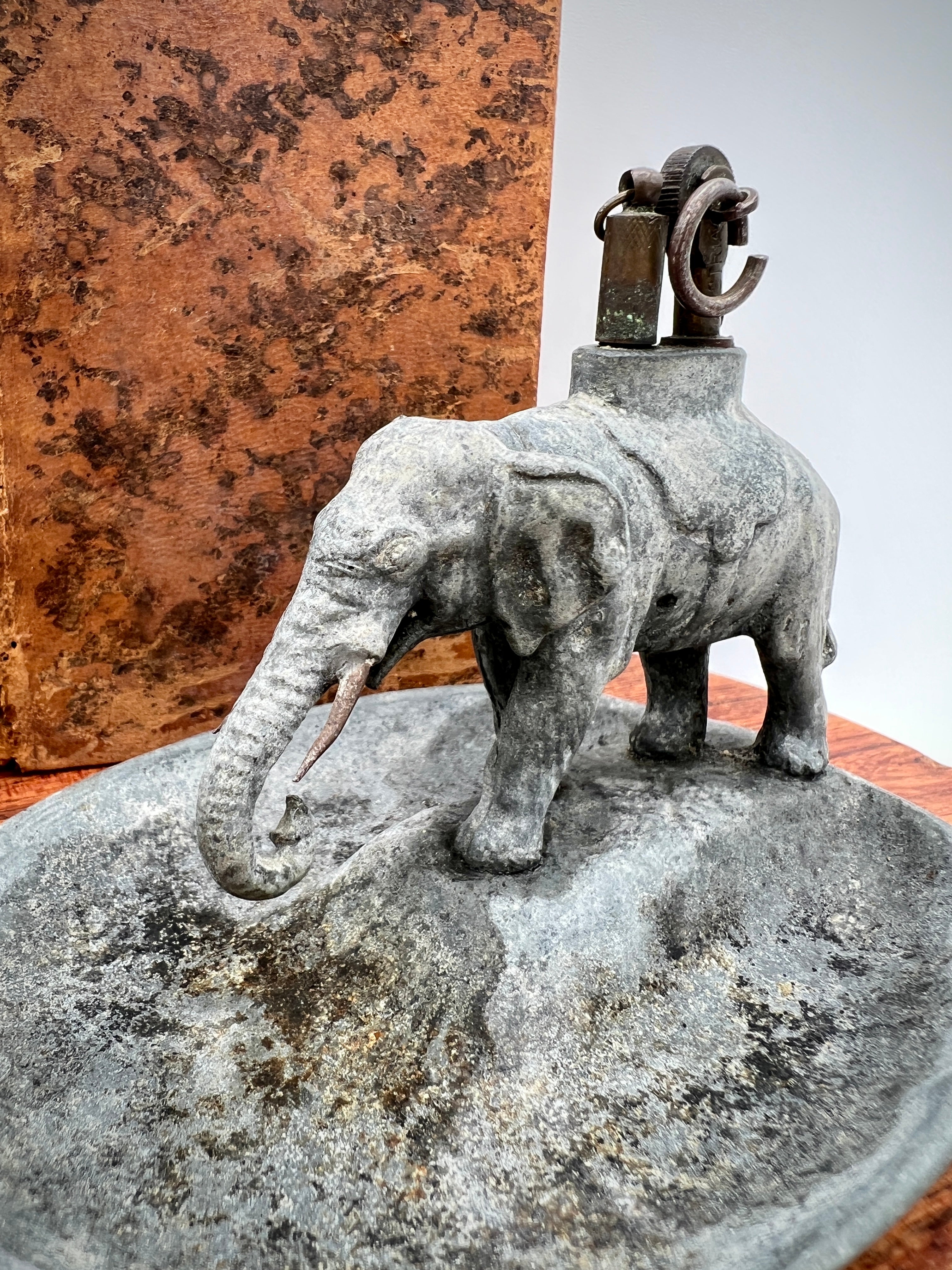 Elephant Lighter & Ashtray