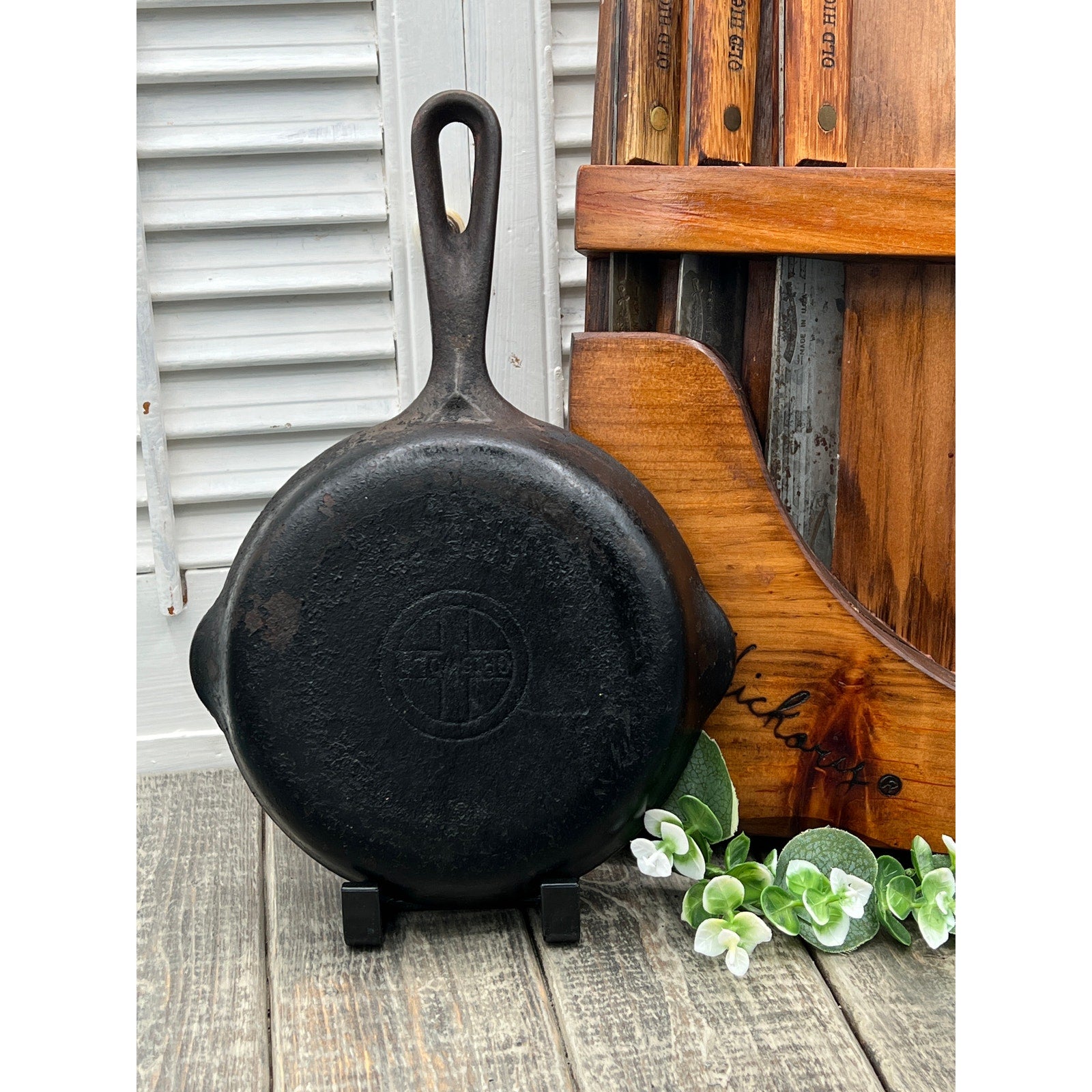 Griswold #3 6 1/2" Cast Iron Skillet-Small Block Logo