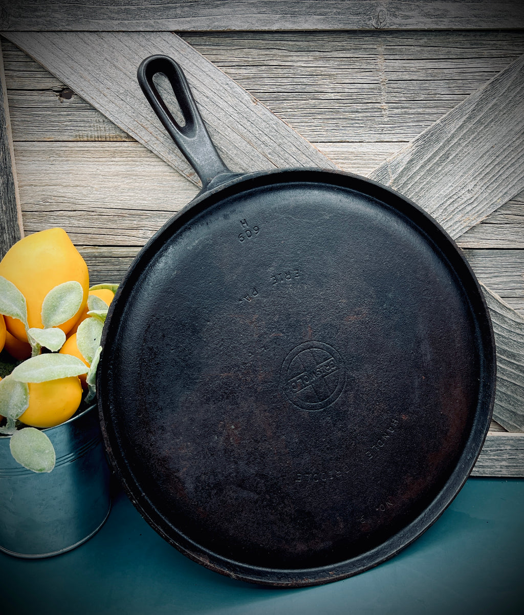 Griswold No. 9 Handle Griddle 609 H - Antique Cast Iron Cookware - Collectible Kitchenware