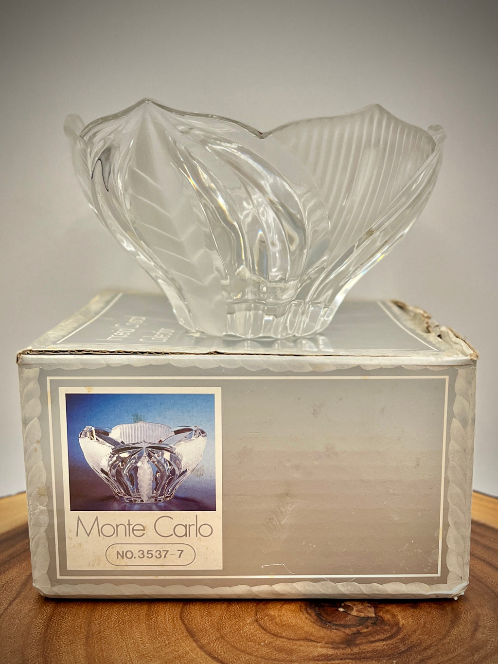 Imperial Monte Carlo 24% Lead Crystal 7" Bowl