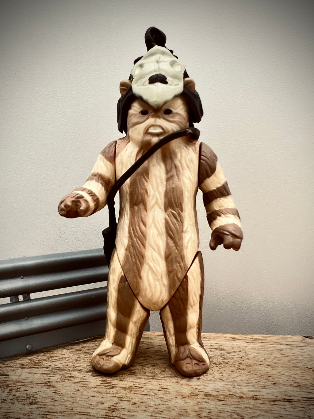 Logray Ewok Original 1983 Kenner LFL Star Wars Action Figure