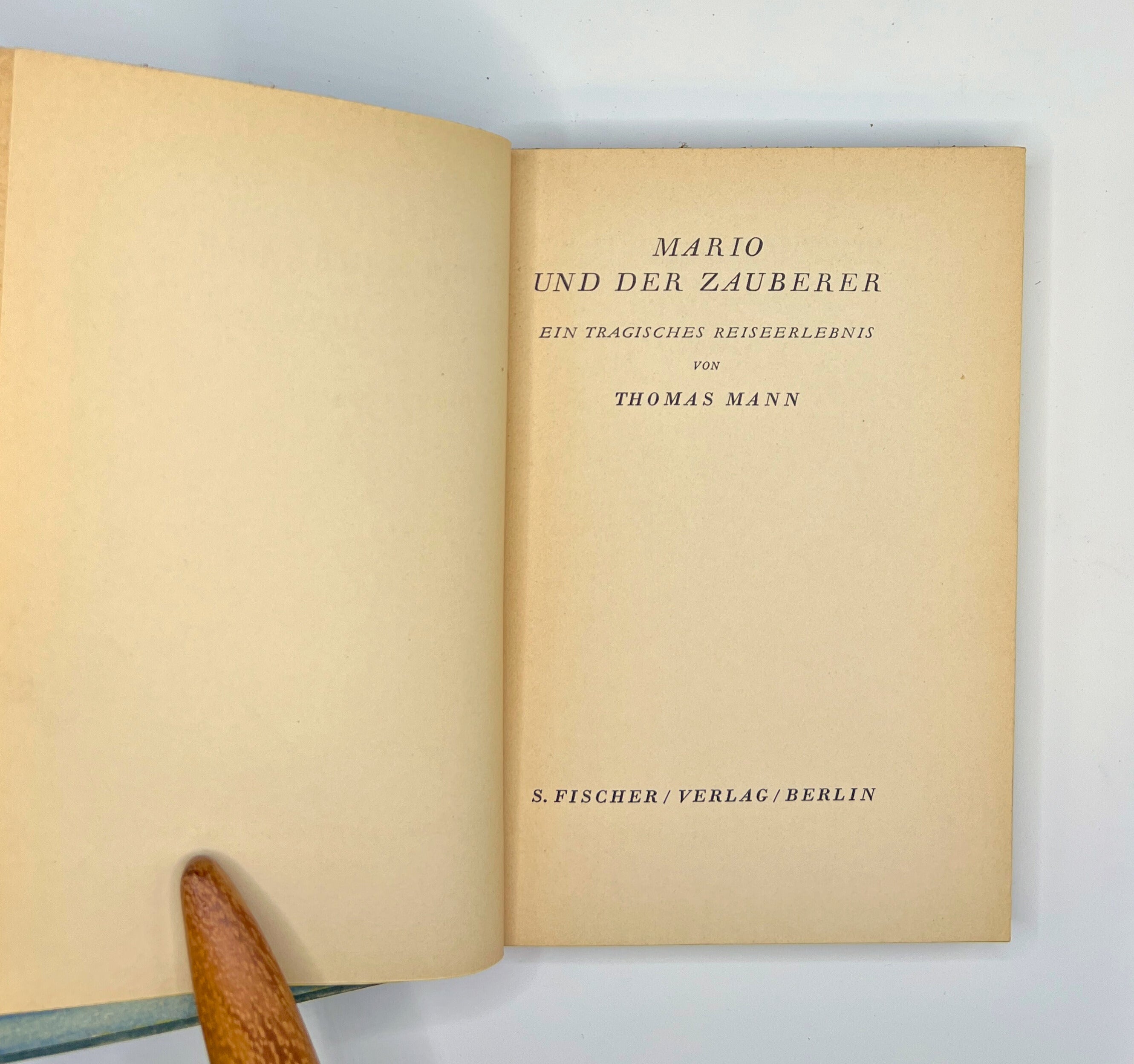 Mario und der Zauberer by Thomas Mann - 1930 First Edition w/ Slipcase