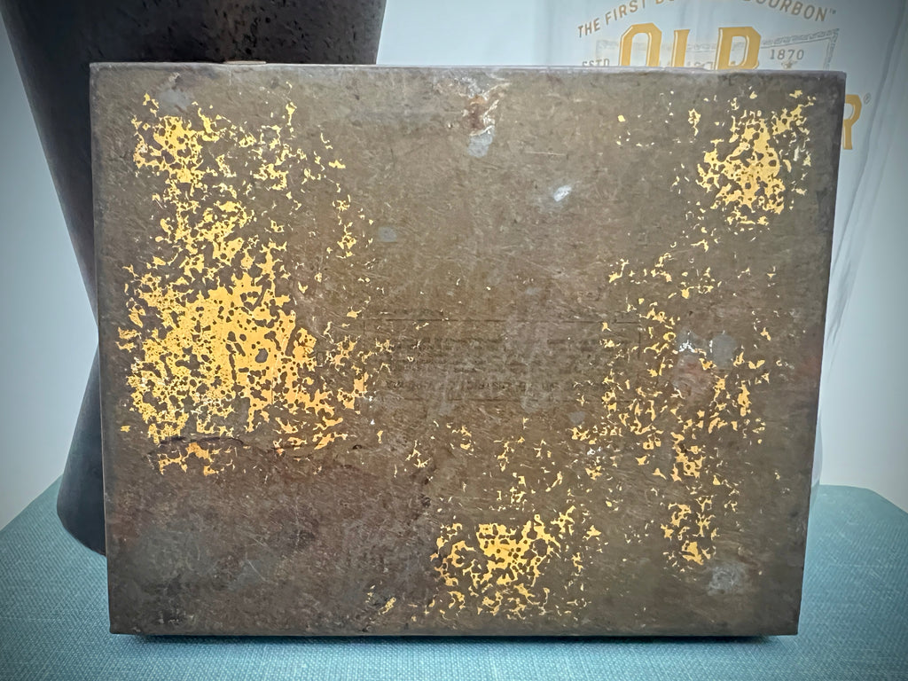 Metal Chesterfield Cigarette Tin