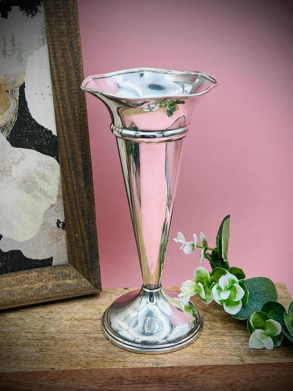 Otto Reichardt 7" Fluted Sterling Silver Trumpet Vase #717