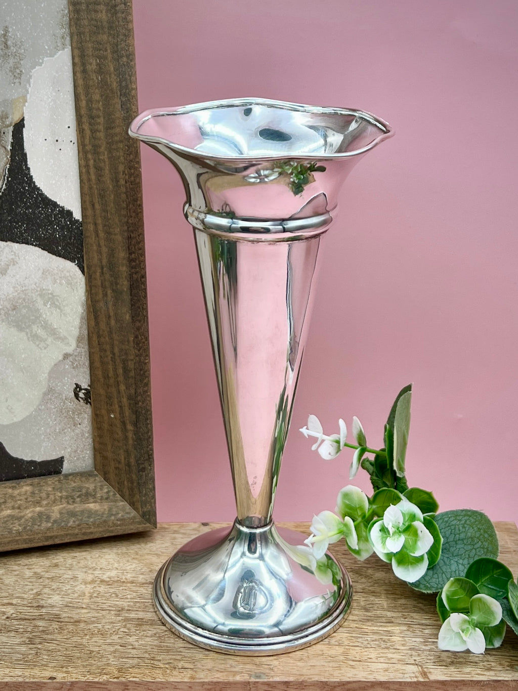 Otto Reichardt 7" Fluted Sterling Silver Trumpet Vase #717