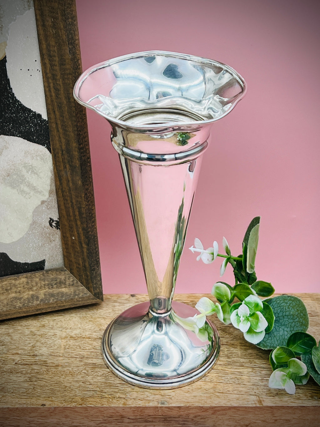 Otto Reichardt 7" Fluted Sterling Silver Trumpet Vase #717