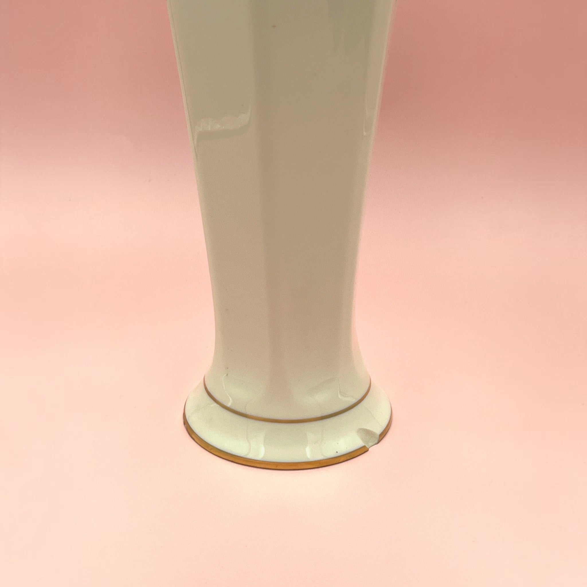 A porcelain Pickard china Sweet Pea vase trimed in 24K gold - Photo 7