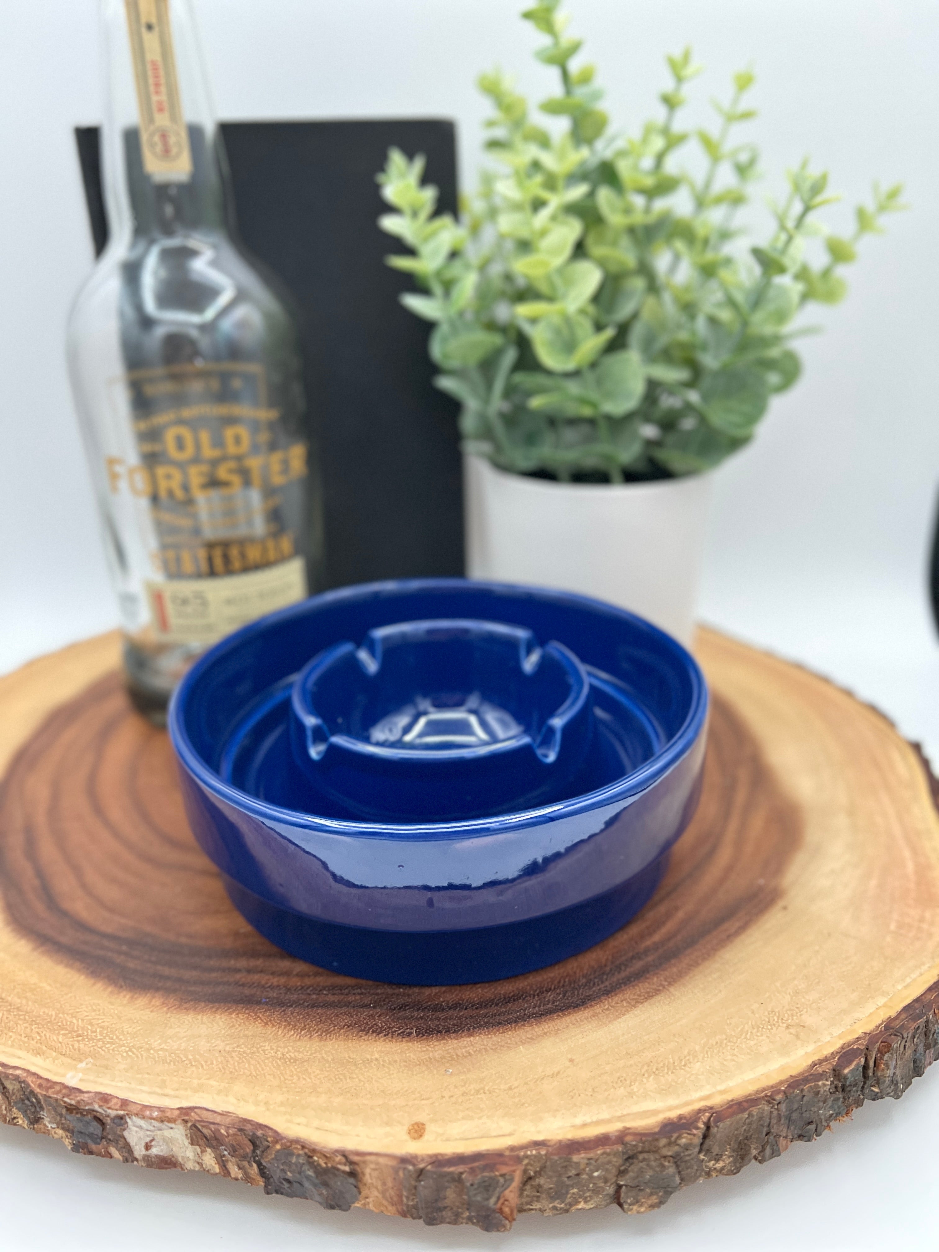 Royal Haeger 2032 Round Cobalt Blue Ashtray MCM