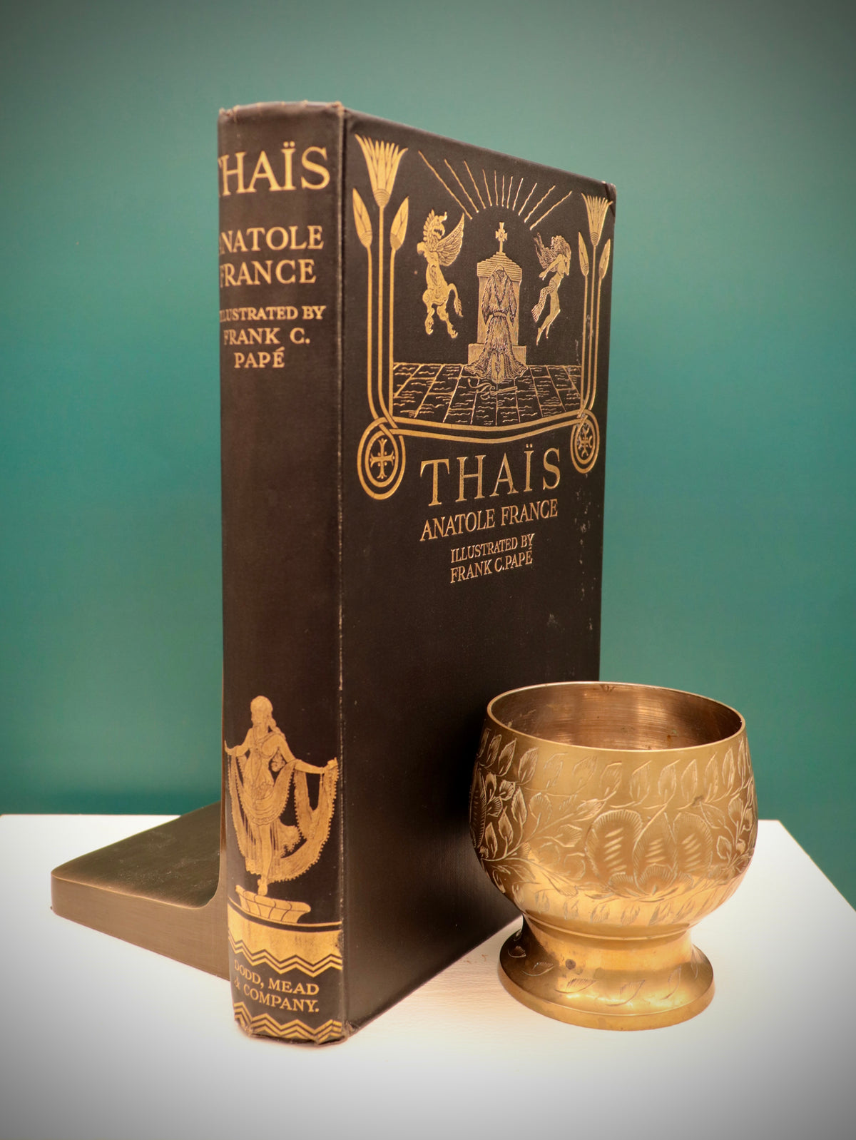 Thais, by Anatole France- 1926 Illustrated Edition