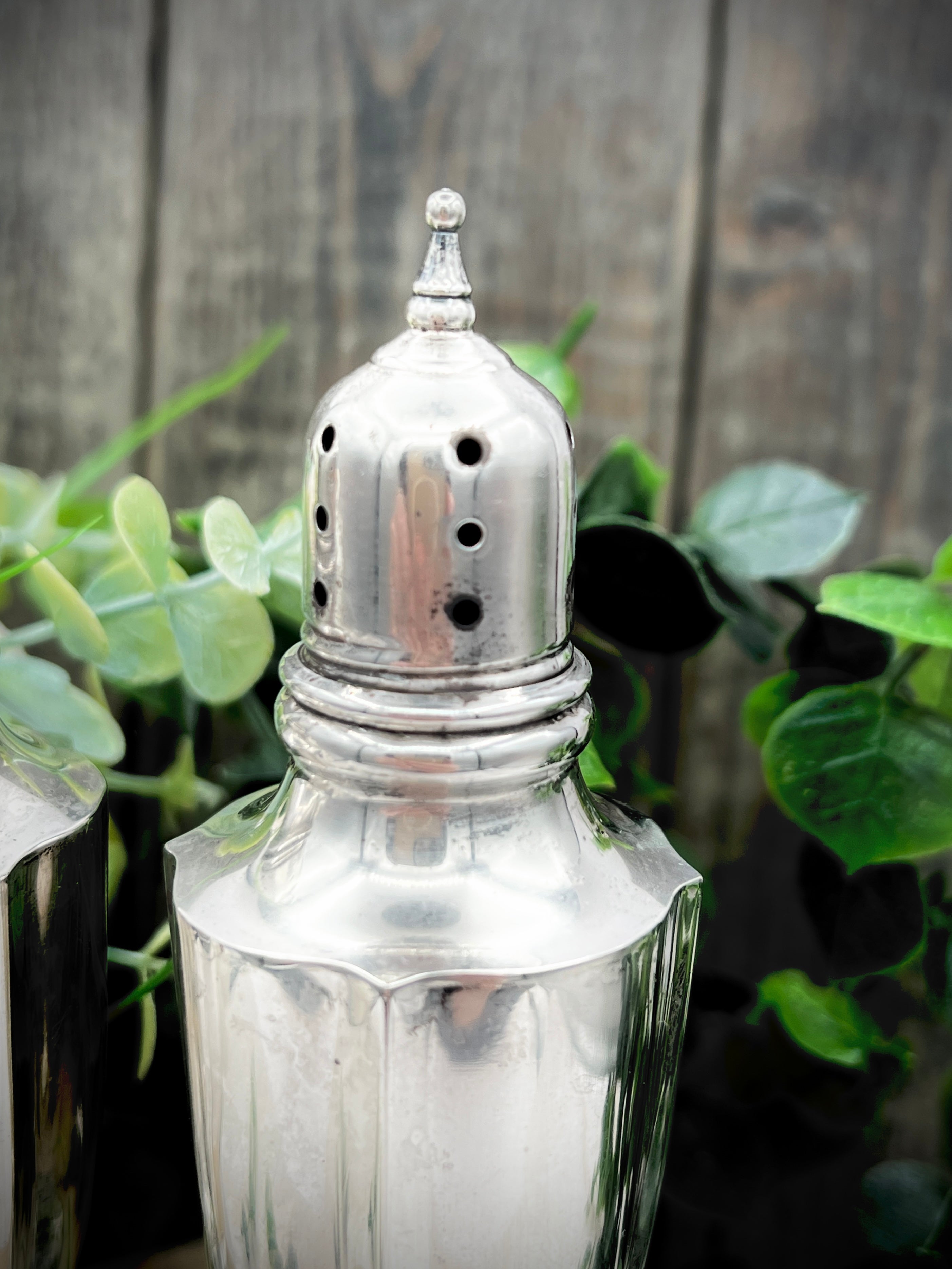 Revere Silversmiths 919 Sterling Silver Salt and Pepper Shakers - Elegant Pair