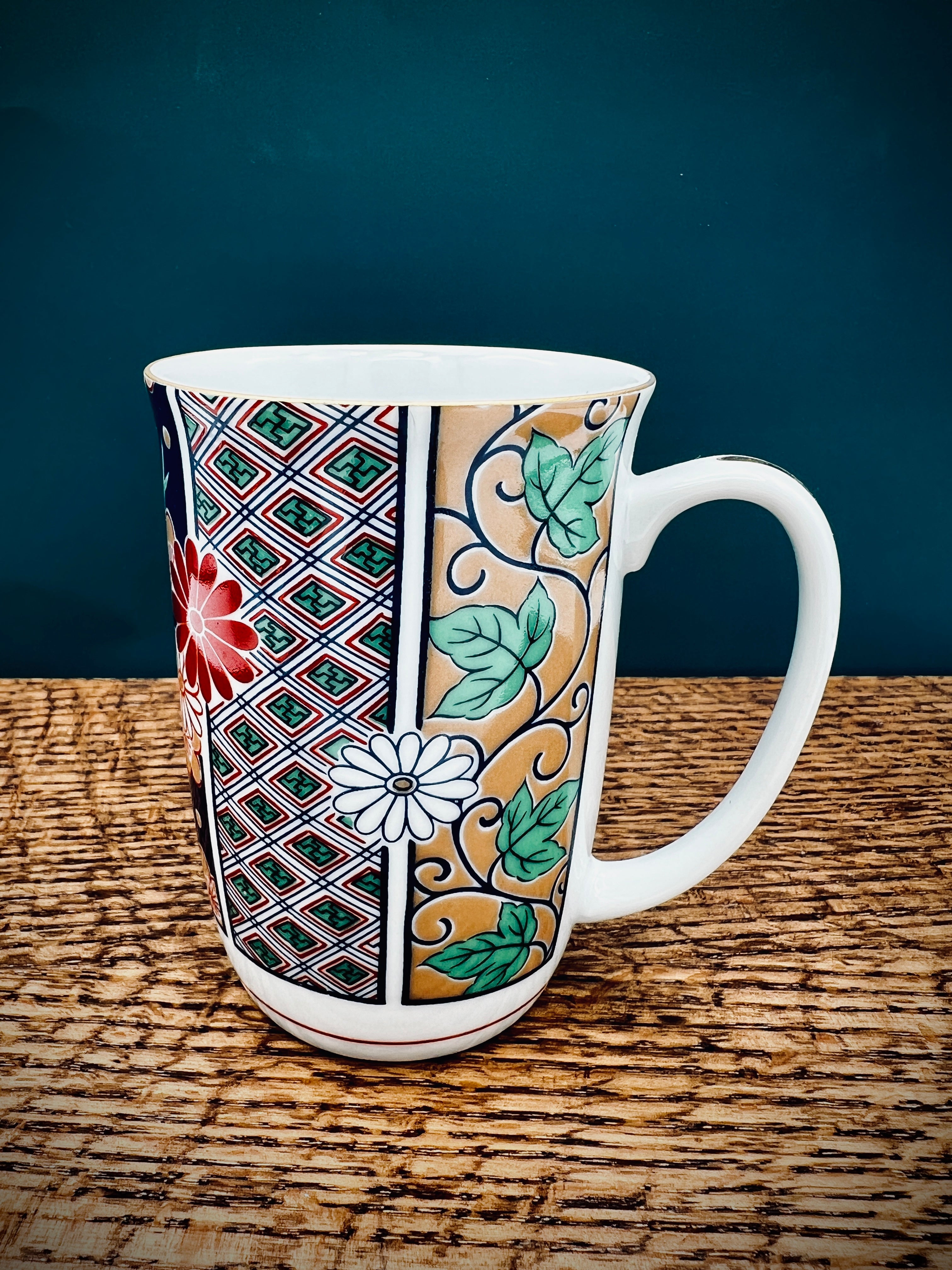Vintage Arita Fine Porcelain Japanese Imari Fan Mug