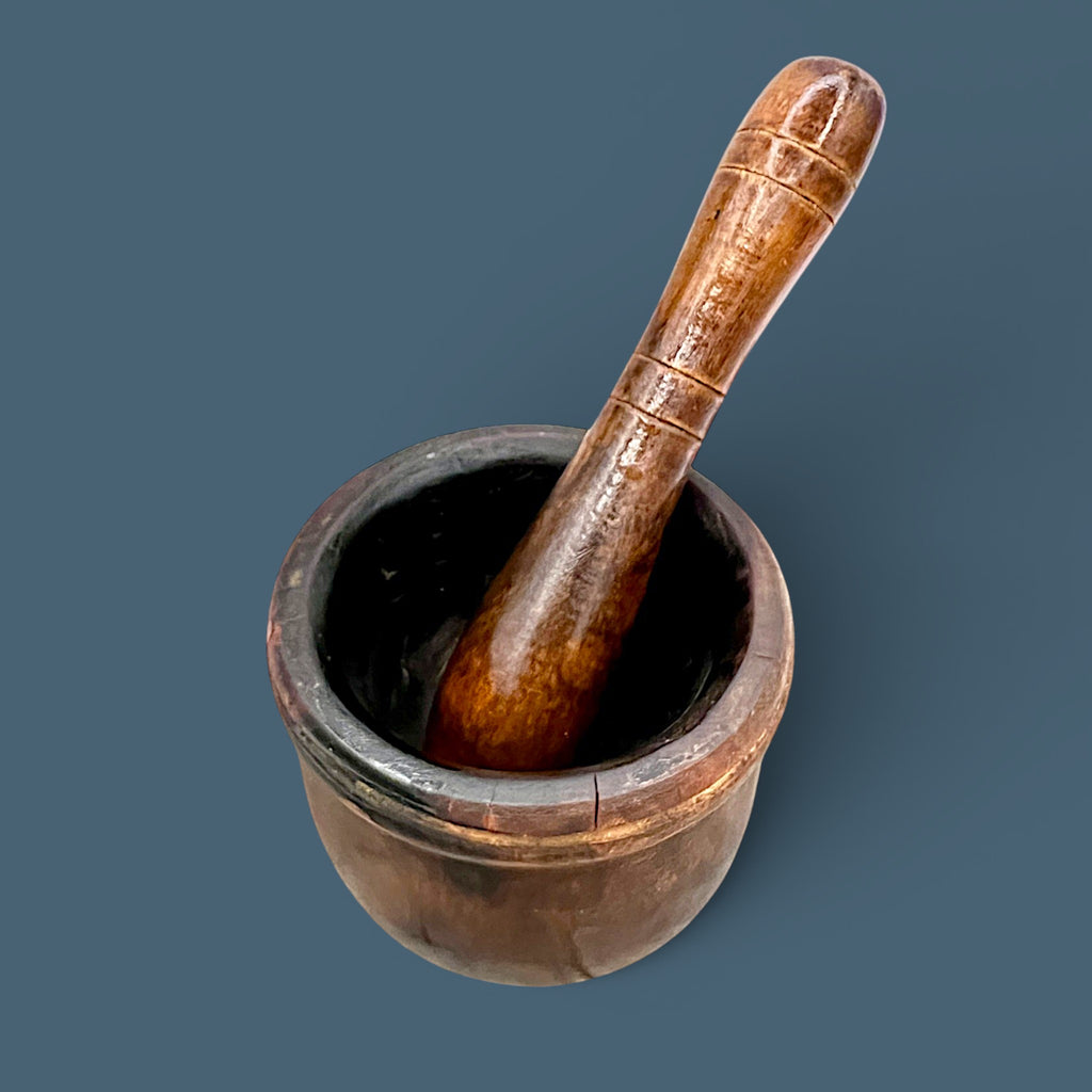 Vintage hand-turned tropical hardwood mortar and pestle set with seasoned interior. - Photo 2