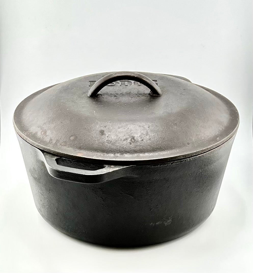Vintage Lodge Cast Iron Dutch Oven with Self-Basting Lid #8DOL- Sale