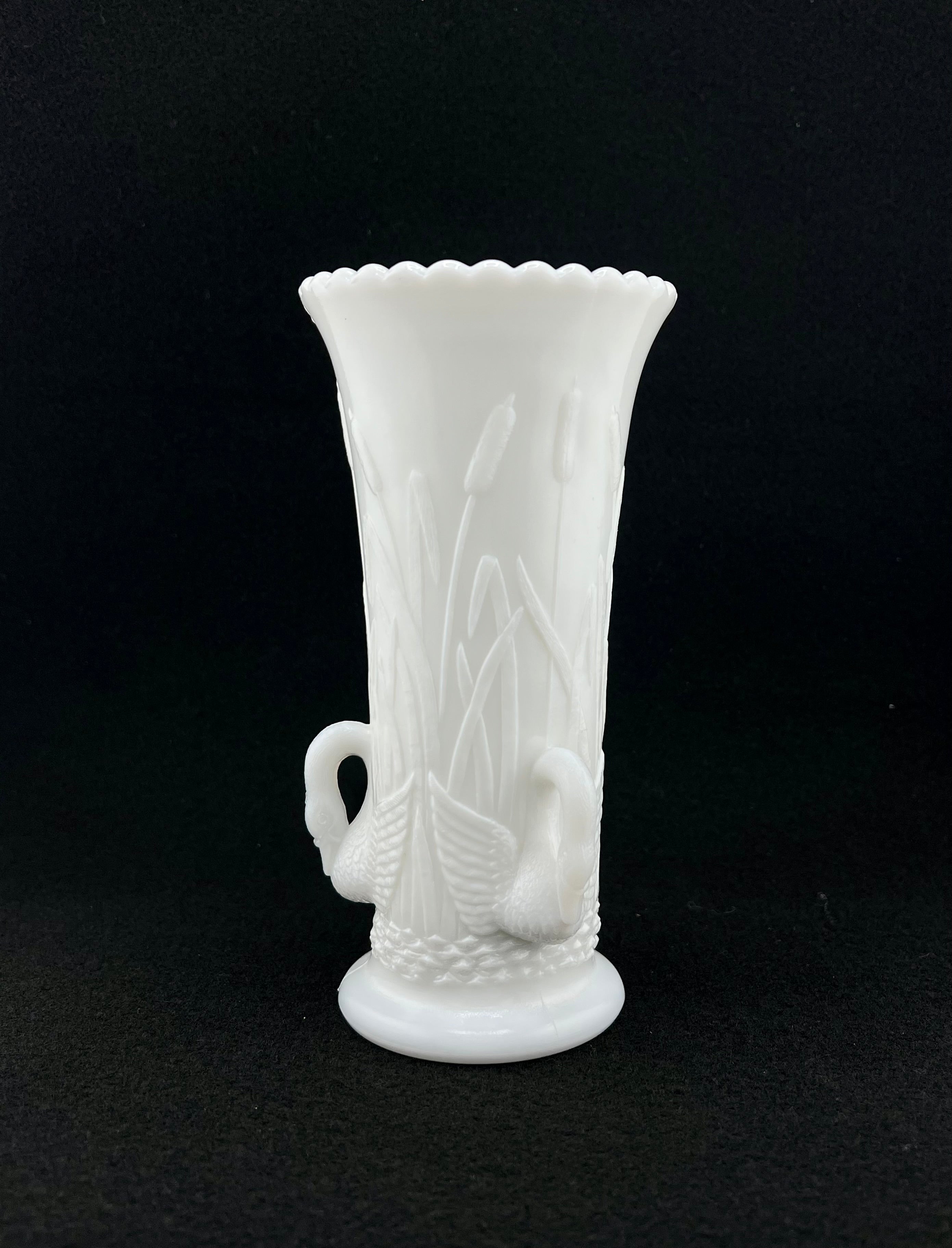 Vintage Westmoreland Swan Milk Glass Bud Vase 6 1/2"
