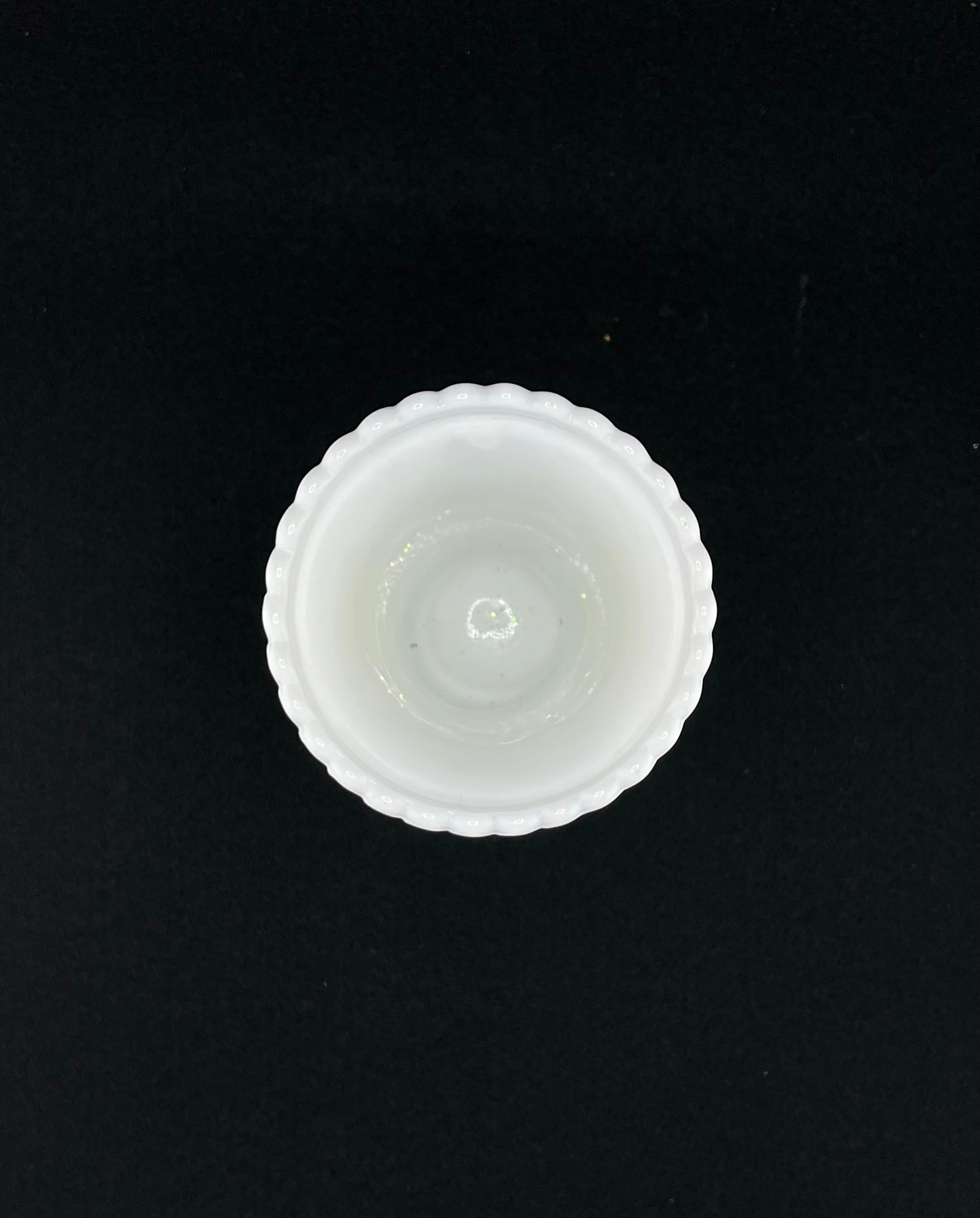 Vintage Westmoreland Swan Milk Glass Bud Vase 6 1/2"